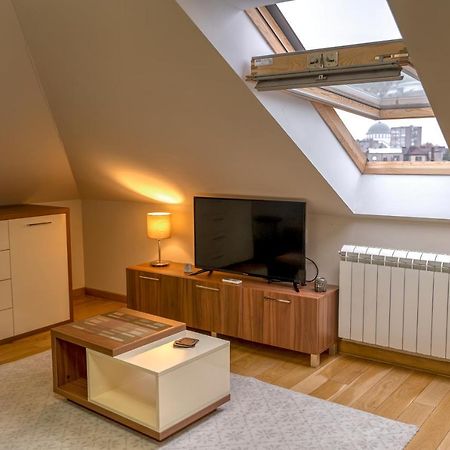 Apartman 501 Appartement Belgrado Buitenkant foto