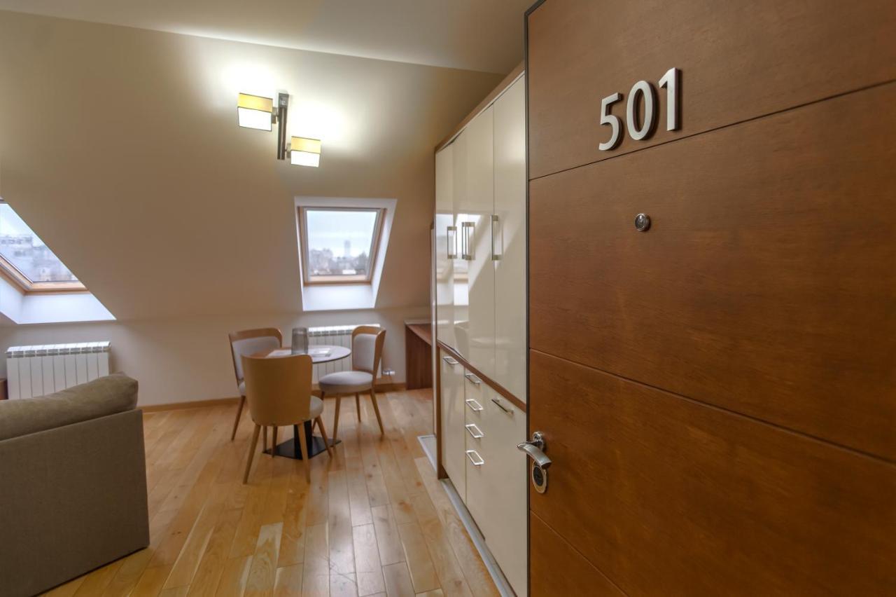 Apartman 501 Appartement Belgrado Buitenkant foto