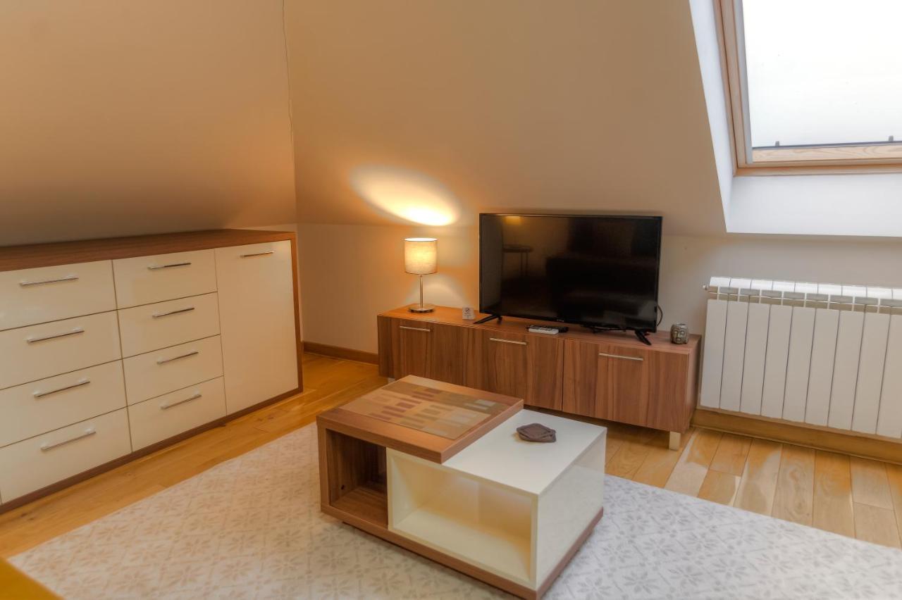 Apartman 501 Appartement Belgrado Buitenkant foto